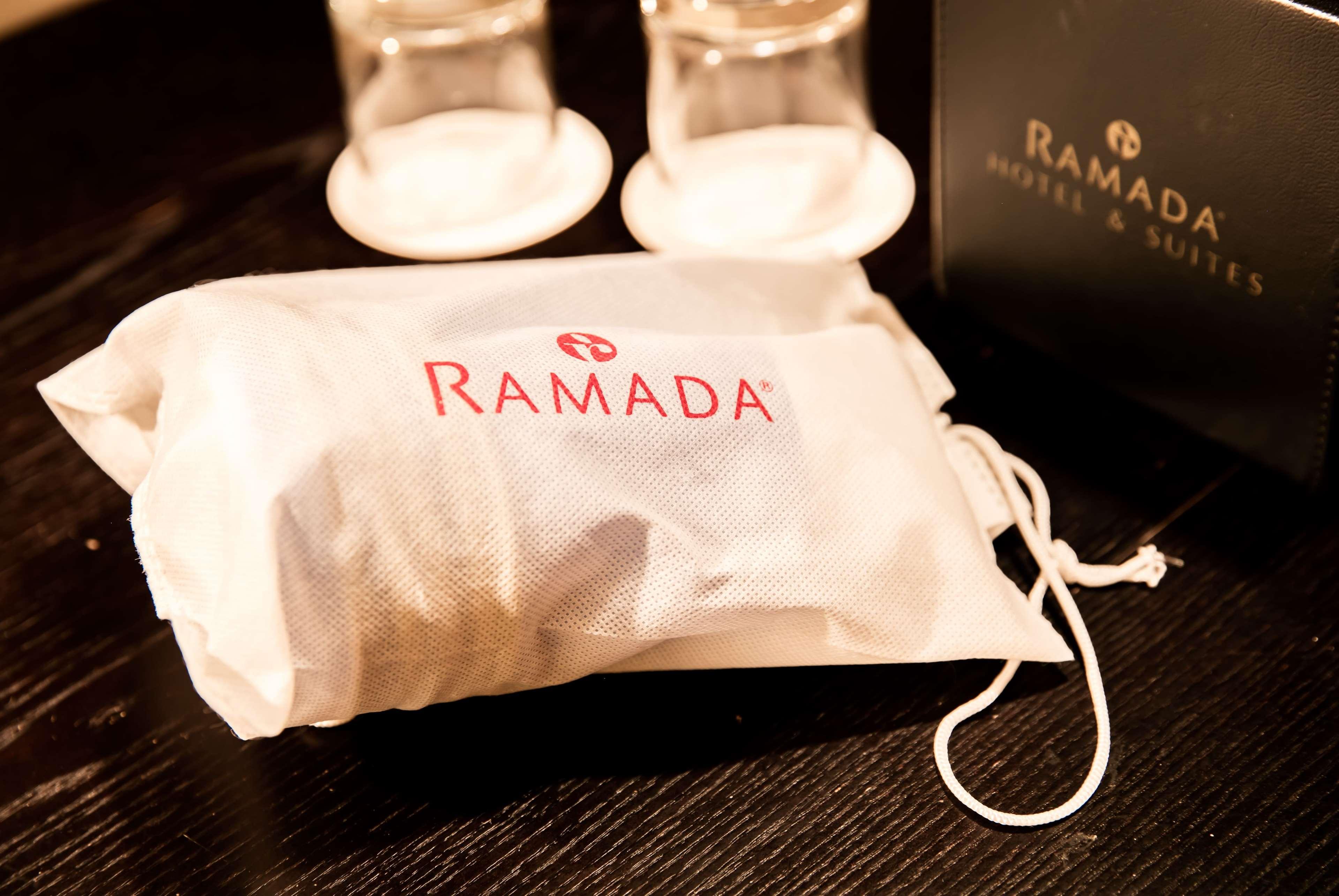 Ramada Hotel And Suites Seoul Namdaemun Экстерьер фото