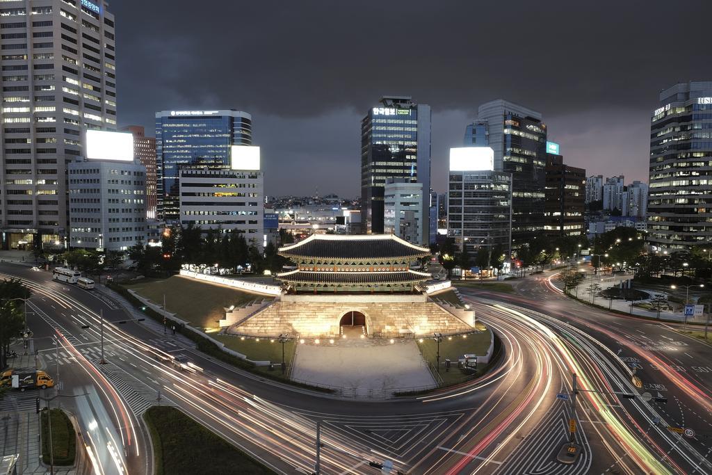 Ramada Hotel And Suites Seoul Namdaemun Экстерьер фото