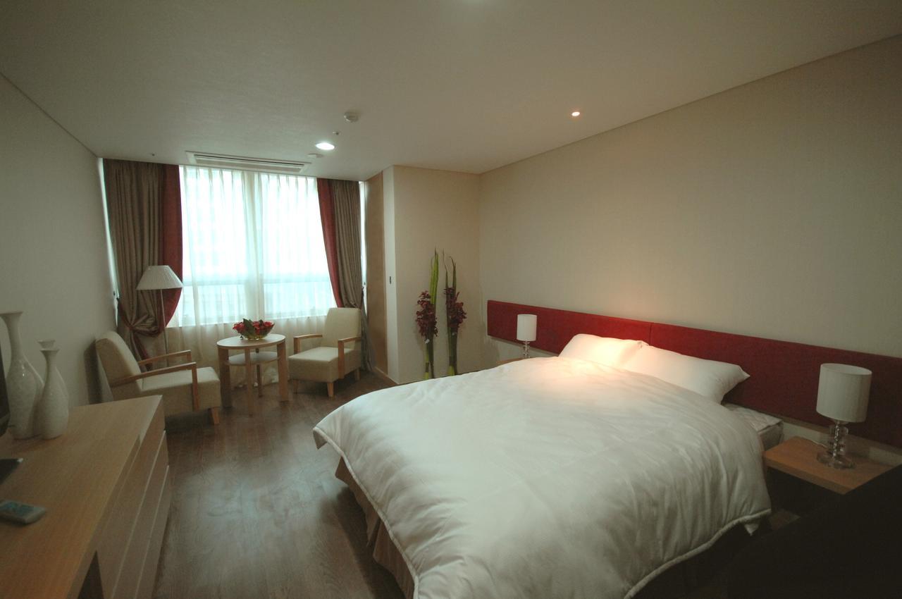 Ramada Hotel And Suites Seoul Namdaemun Экстерьер фото